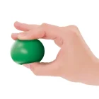 Pallina morbida per riabilitazione mano Tecniwork compresas tra pollice e indice