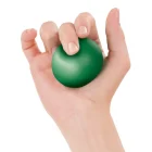 Pallina morbida per riabilitazione mano Tecniwork compressa dal medio