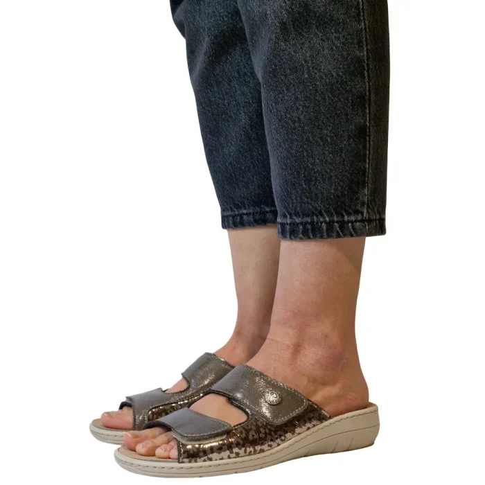 Ciabatte donna per alluce valgo Podoline Zambana Indossate_1