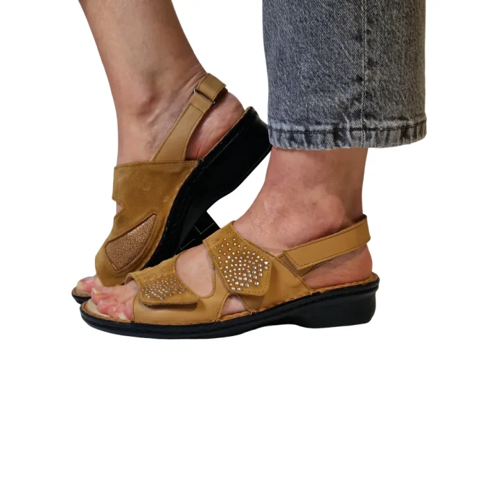Sandali per alluce valgo donna Loren M3223 cuoio indossati_2 Sandali per alluce valgo donna Loren M3223 cuoio indossati_2
