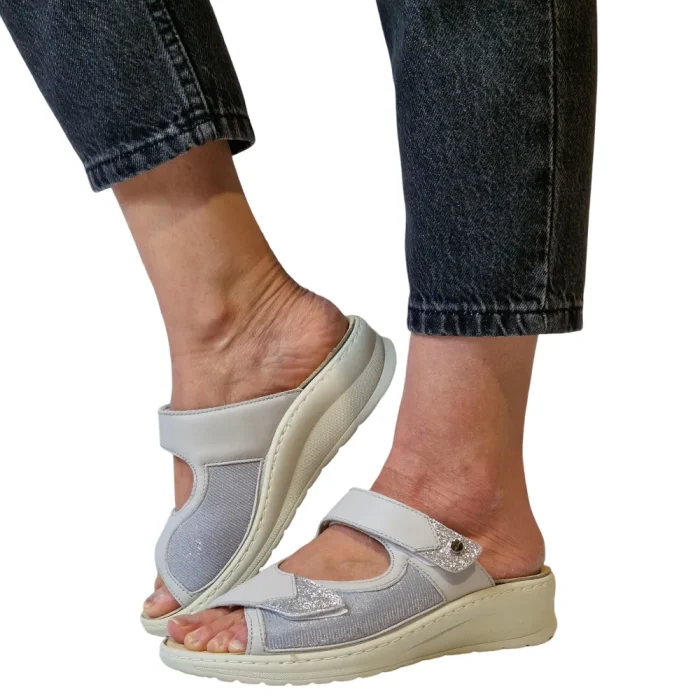 Ciabatte donna per alluce valgo Hergos H2813 indossate_2