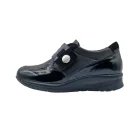 Scarpe con suola biomeccanica donna Ecosanit 113B159 nero vista laterale